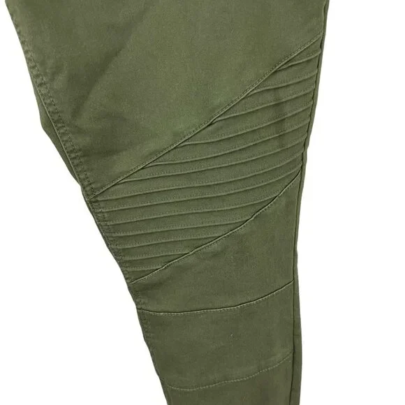 Isabel Maternity by Ingrid & Isabel Green Jeggings Size 8 - Picture 9 of 9